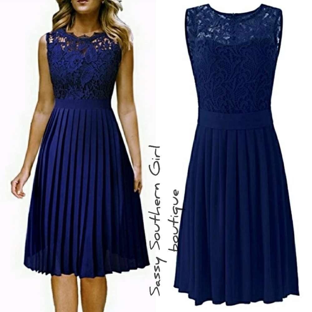 🆕⭐Navy blue soft lace pleated dress⭐